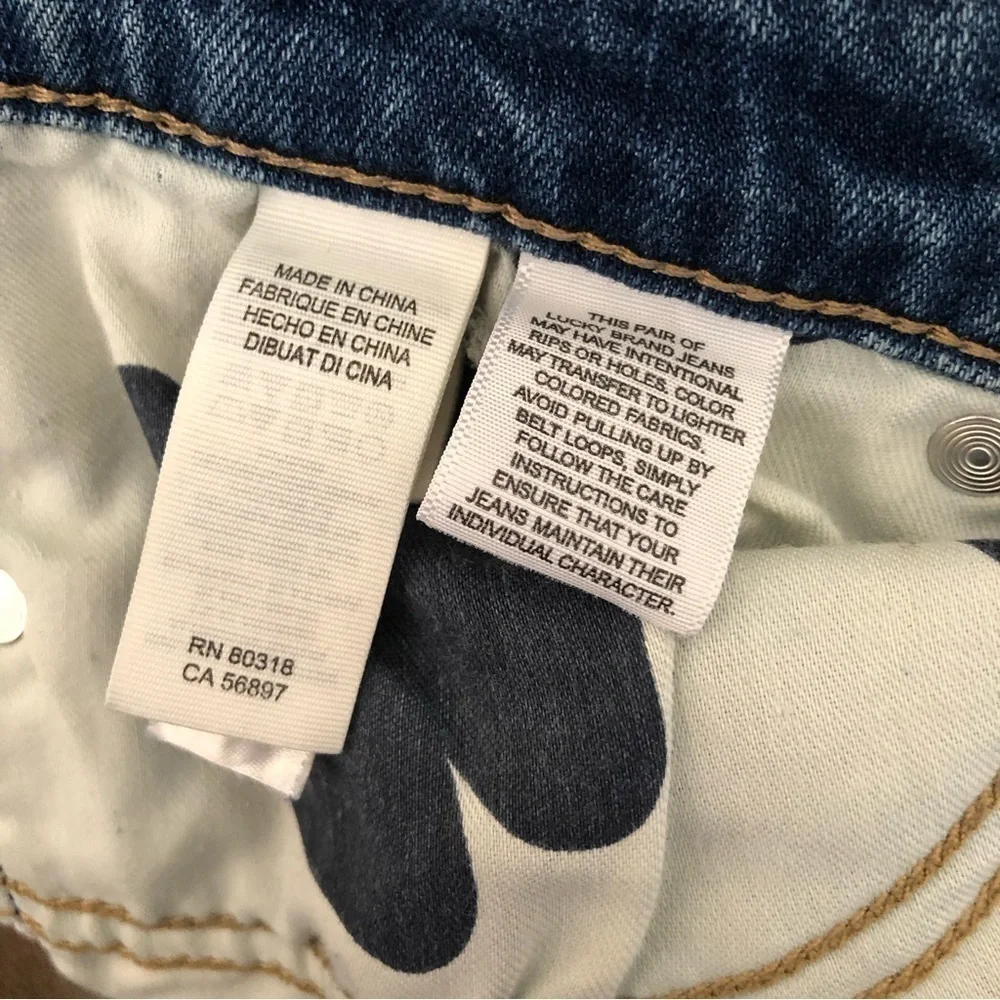 Lucky Brand Sweet Straight Distressed Jean 6/28R